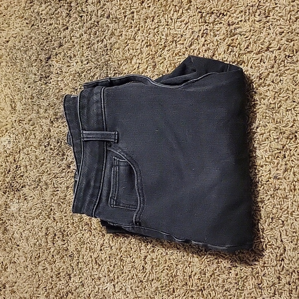 Black Skinny Jeans